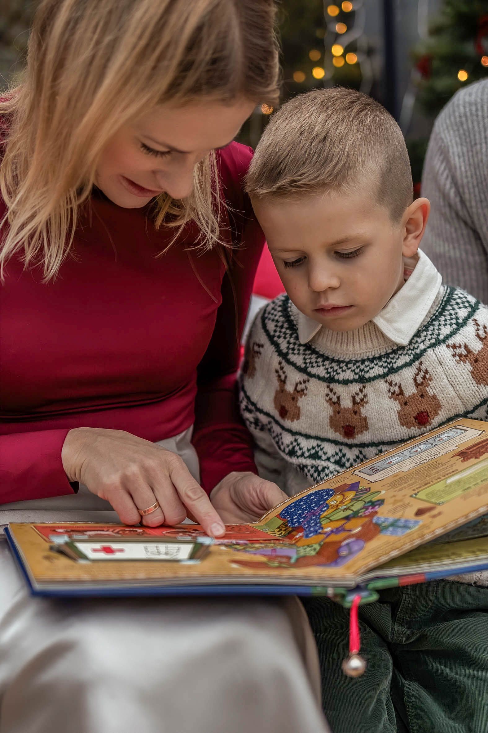 Świąteczna sesja zdjęciowa dzieci